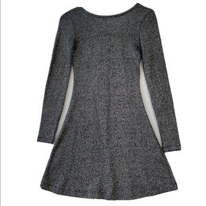 NWT - French Connection Silver/Black Sparkly Long Sleeve Dress Size 0